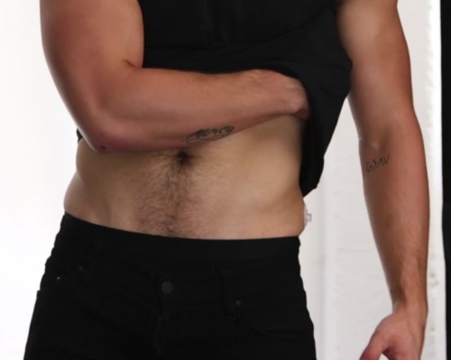 hotashellcelebmen: More here : auscaps.me/2016/11/18/nick-jonas-in-mens-health-cover-shoot-b