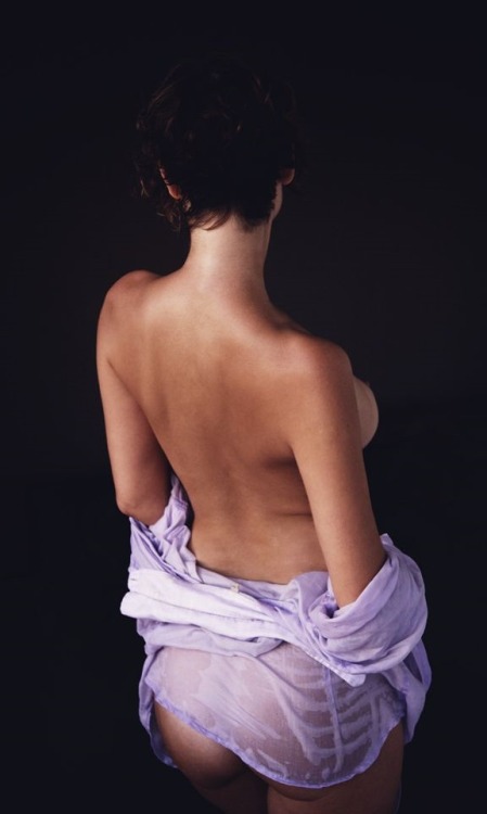 crescentmoon06:     by Chris Voreos   