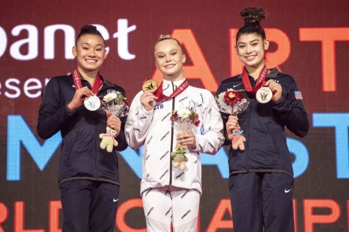 agathacrispies:Silver medalist Leanne Wong of Team USA, gold medalist Russia’s Angelina Melnik