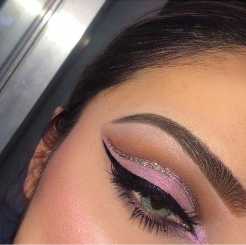elllenagilbert: iplayydirtyy: glamzyheart: Tᑌᗰᗷᒪᖇ: GᒪᗩᗰᘔYᕼEᗩᖇT xo elllenagilbert.tumblr.com/ 