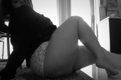 pussy-meringue:  treat your body like it’s art.