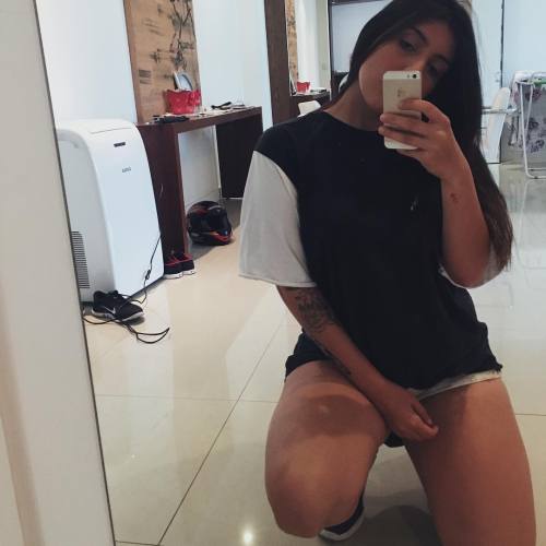 http://streetgrl.tumblr.com/post/155269428442