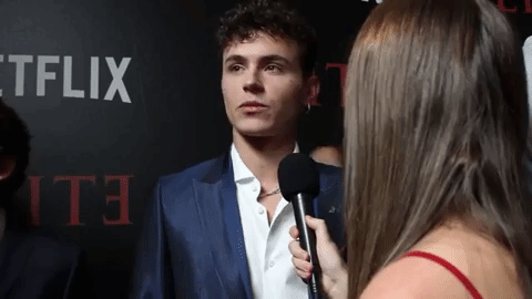 coloursnlights:Arón Piper interviewed by LaCajadMúsicaTV