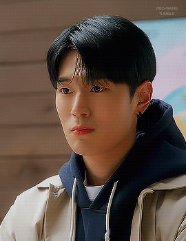 Sangwoo: *does Anything*