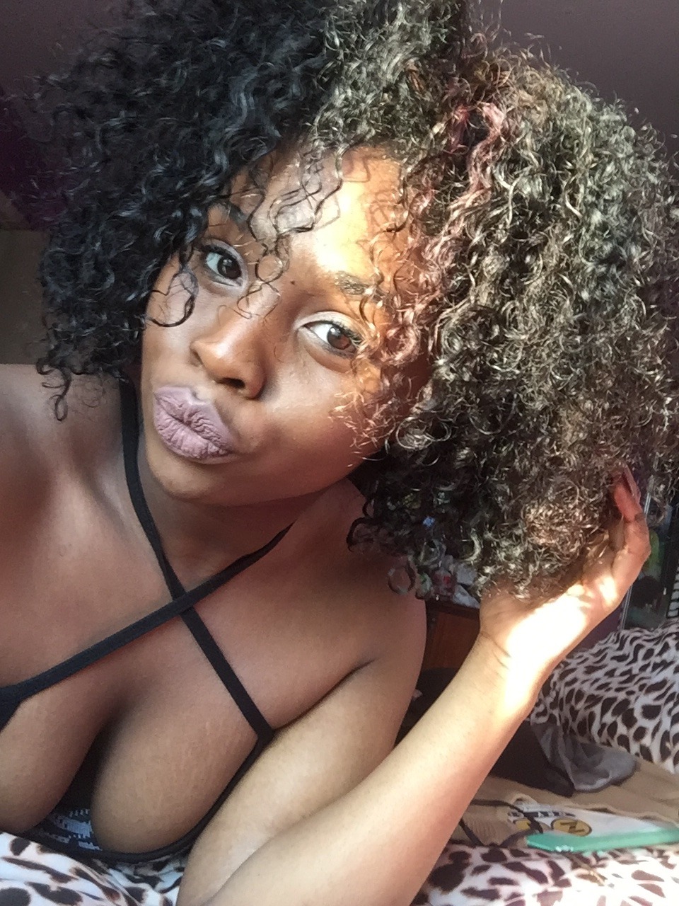 blacknaturals:    ♕ salliethasinger |  @salliethas 