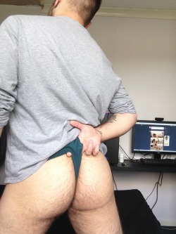 rawdaddy69:  barber-butt:  I actually hate briefs  But damn do they look good 