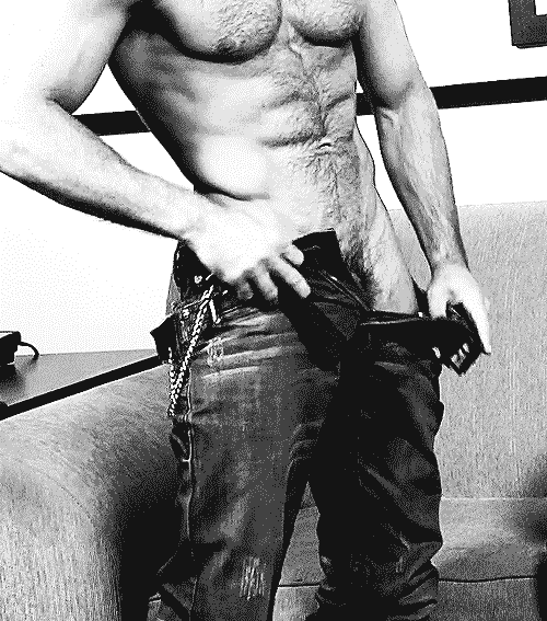 hairymacho:  https://www.pinterest.com/alexmos2/machoman2014/