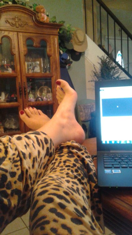 Obsessed with womens feet porn pictures