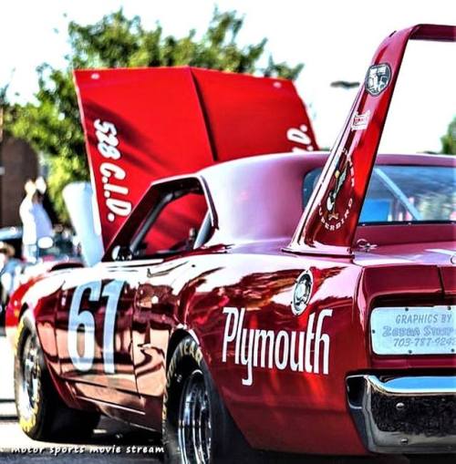 Mostly Mopar Muscle