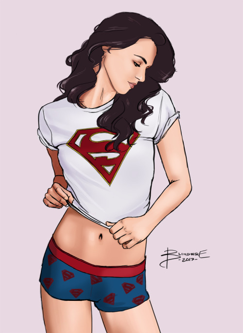 blindwire: Lena likes showing her support for her superhero girlfriend