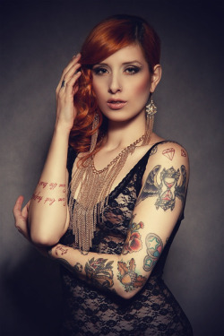 i-dream-of-inked-babes:  More @ http://i-dream-of-inked-babes.tumblr.com