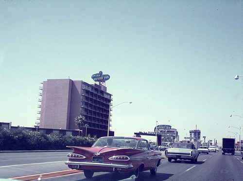 fuckyeahvintage-retro:  Las Vegas, 1965