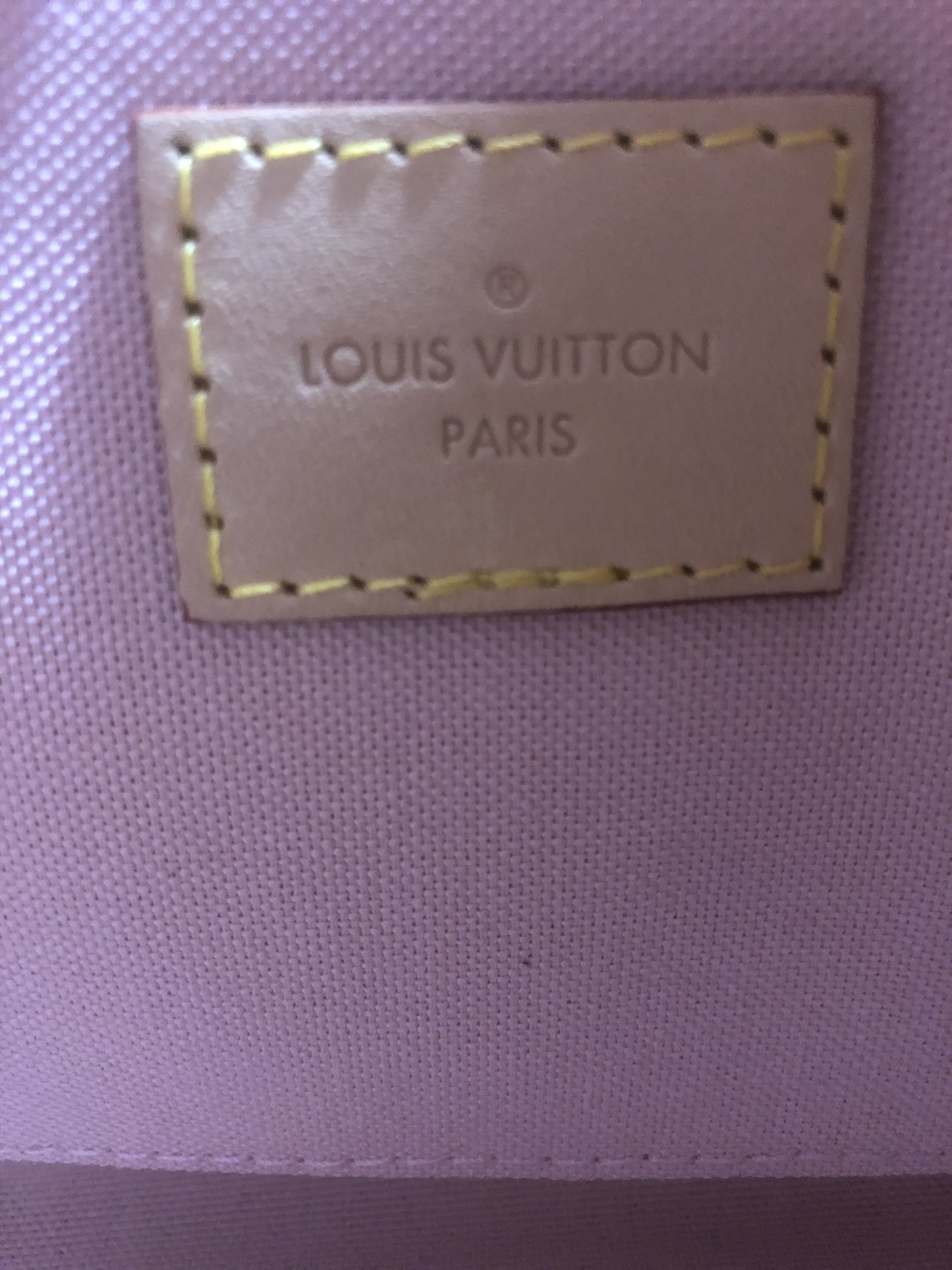 Just purchased my new LV and have a question about microchips : r/ Louisvuitton