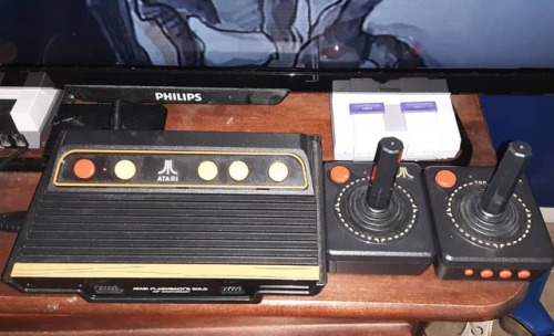 sashatheprincessofdarkness:#YardSale/#Thrifting find of the day: @atgamesdigitalmedia #Atari #Flashb