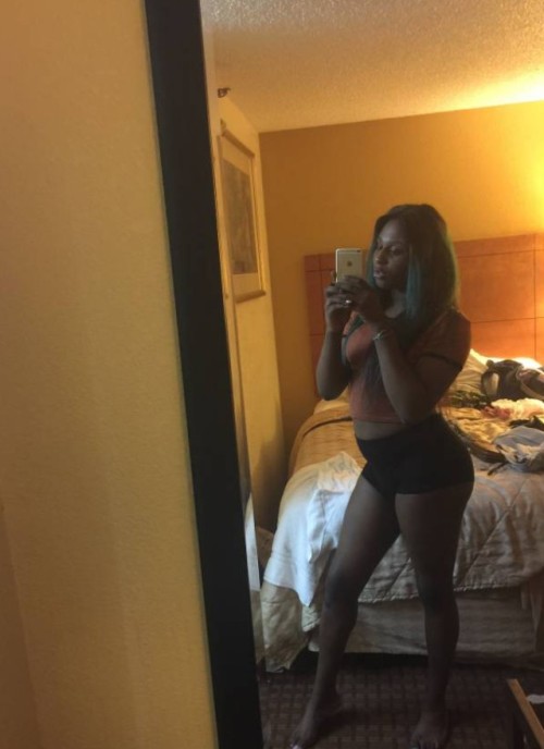 chicagotrannyreviews:  SHARE CUM STORIES:  TS RAVEN:http://chicago.backpage.com/Transgender/ts-raven-looking-for-a-top-ready-for-fun/68333673  She aiight