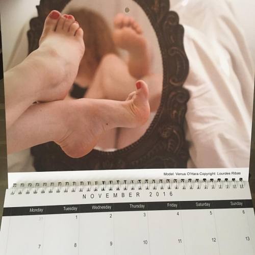 venusohara: #November on my #foot calendar! #feet #nofilter #toes #arches #paintednails #soles #wrin