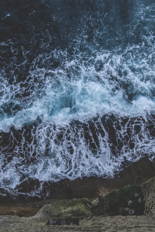 visualechoess:  Sea - by: Mourad Saعdi