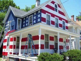 redwhiteandlube:  Contrary to popular belief this is in fact what every house in America looks like  