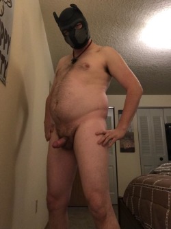 pupsnuggles91:  Naked is better if you ask