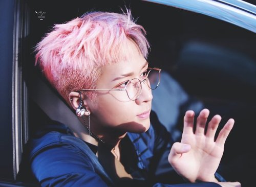 officialrovix: 180421 Ravi @ After Music Core Broadcast Filming | © Ange