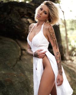 aneima6:  miss_tina_louise