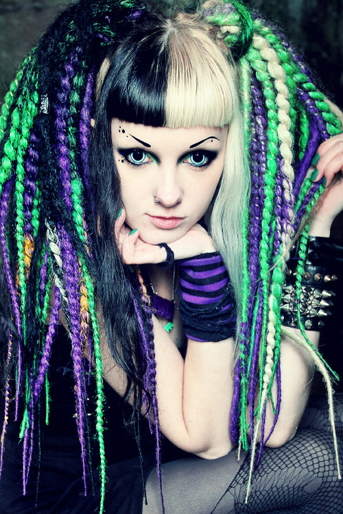 Porn psychara:  impandpetal:  psychara:  Dreads photos