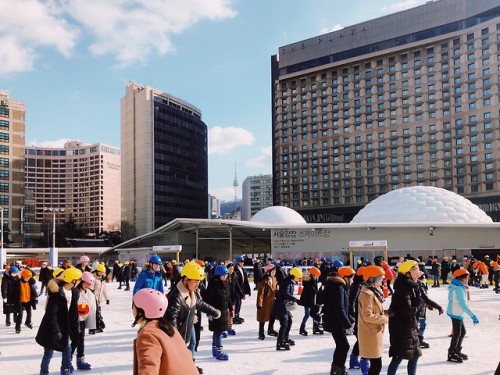 Ice skating at Seoul Plaza on a beautiful February day.