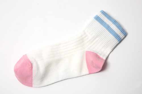 pommei:pastel striped socks