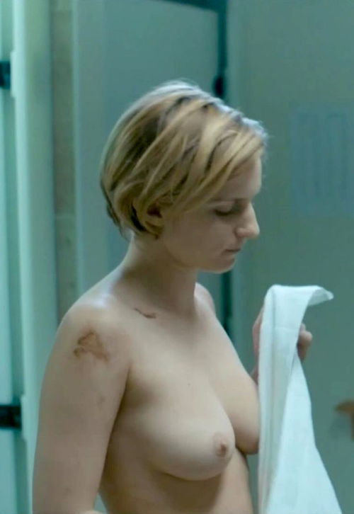 Porn Pics gotcelebsnaked:  Faye Marsay - nude in ‘Glue’