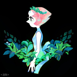 ieafy:  Pearl w/ leaves~this one was pretty experimental! 
