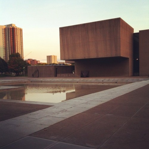 In just one hour, thanks to @urban_video_project we will be screening our film on this facade of the Everson Museum of Art!! CNYers come hang out!