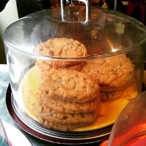 Also good for cheering up a rainy day? Giant cookies at Maude’s next to the Hippodrome. Yum! #