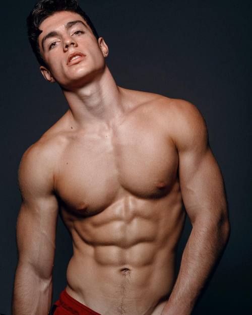 alejudas:   Keith Laue by Photographer Cody Kinsfather  