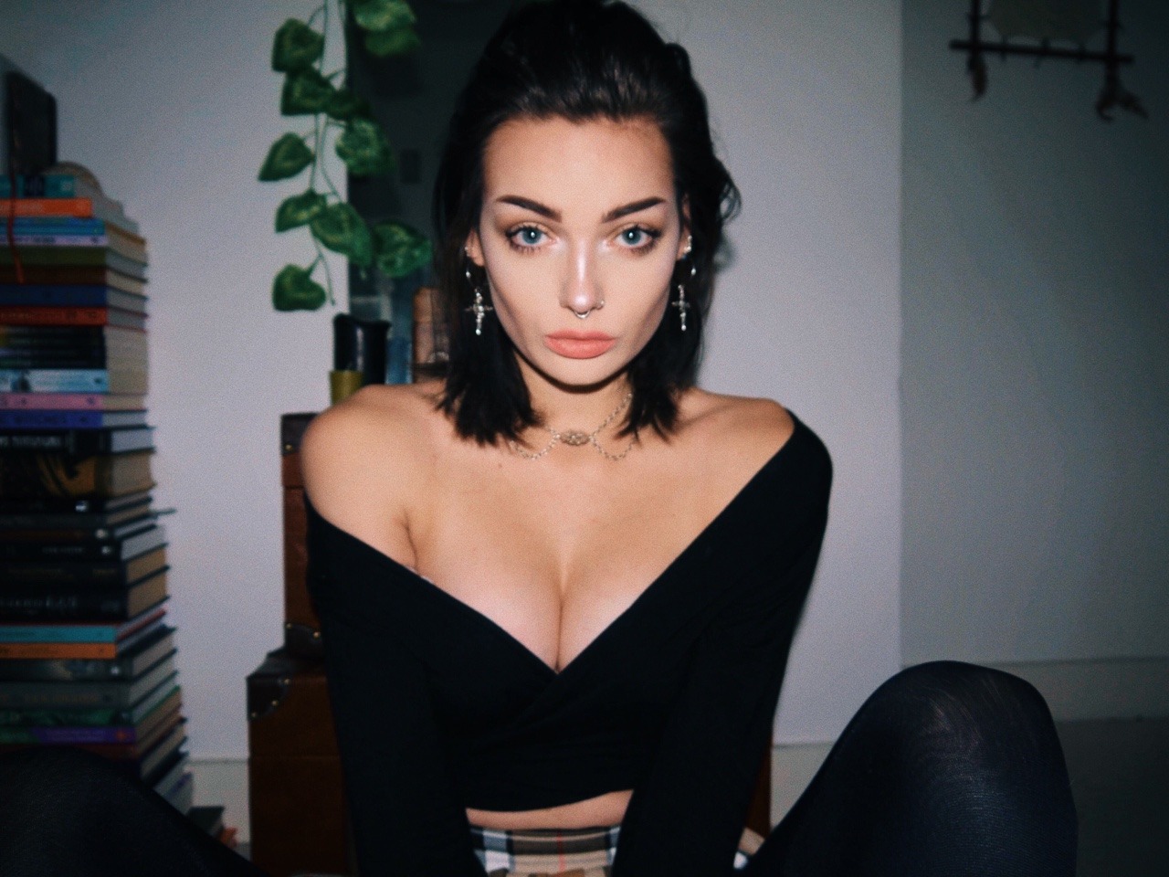 explorjaye:  Apparently I liked how I looked on this one day of the entire year 🤷🏻‍♀️Instagram.com/ouijaye