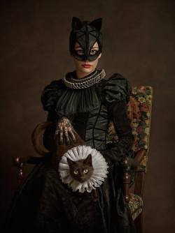 hoop-skirts-and-corsets:  Catwoman from School