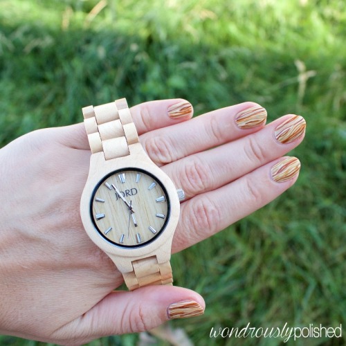 JORD Fieldcrest in Maple up on the blog today with some matching woodgrain nail art! www.won