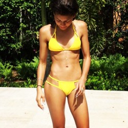 coolnessman24:Wicked fit and toned Zendaya