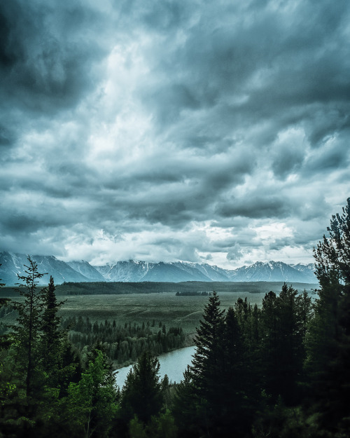 sitoutside:      by  Colin Gallagher  