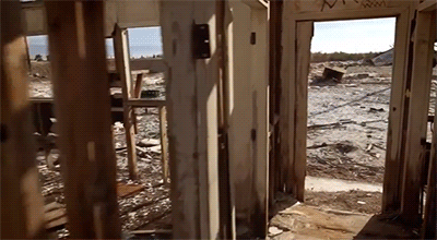 lanactrlaltdelrey:  It’s called the Salton Sea. It’s the largest body water in