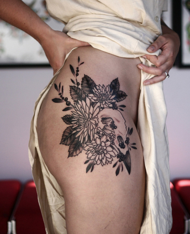 tattoostuffs:  tattrx:  ALICE CARRIER Portland, Oregon alicecarrier.com alicecarrier.tumblr.com