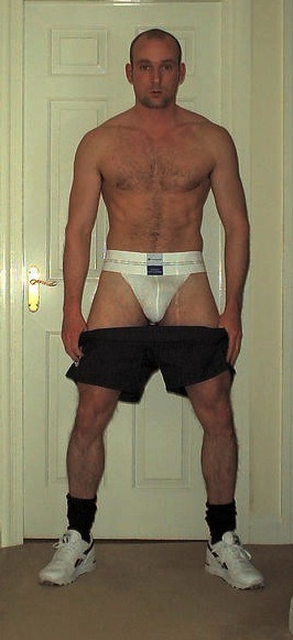 muskybro:  post-workout jock stink