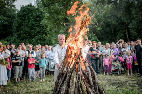 lamus-dworski:Noc Świętojańska - Slavic celebrations of the summer solstice in the Museum of Folk Cu