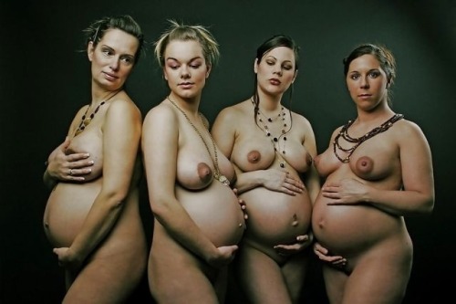 maternitynudes:Still one of my favorites.