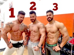 bisexmexico:  🔥¿Con cuál de estos tres chacales cogerías todo este mes? 🔥