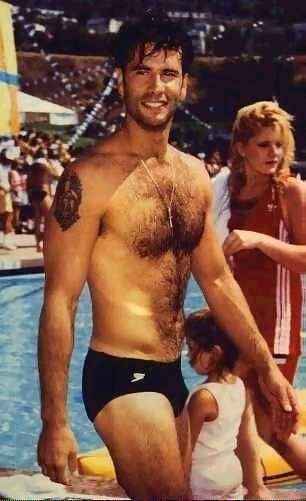 Hairy Male Celebrities