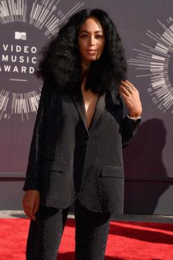 beyonceinfo:  Solange at the VMAs 