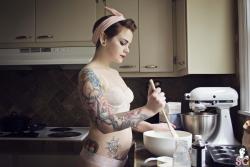 past-her-eyes:  LadyLove Hopefulladylovesuicide.suicidegirls.comLink to South African SuicideGirls