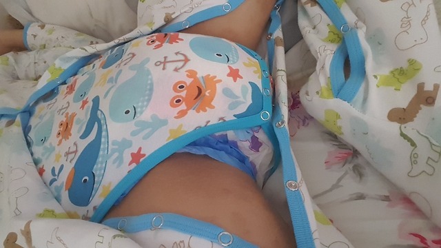 Completely wet after the whole night :/ #ab/dl#onesie#romper#bodysuit#diaper#ageplay