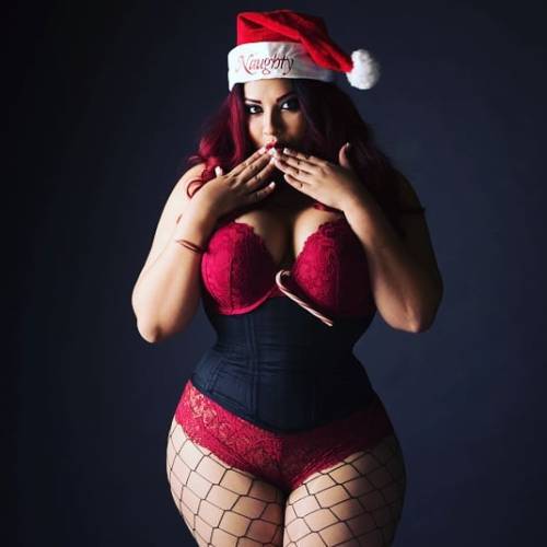 Its #xmas greeting card time! You guys have been msging me asking for my wishlist for xmas and my bd