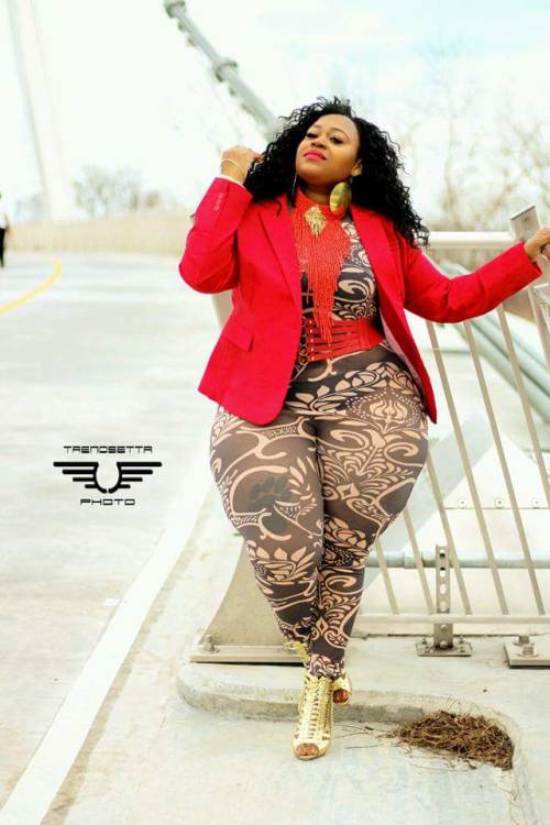 footlong773:  Hips don’t lie, busty👀👅👏👏👏👏